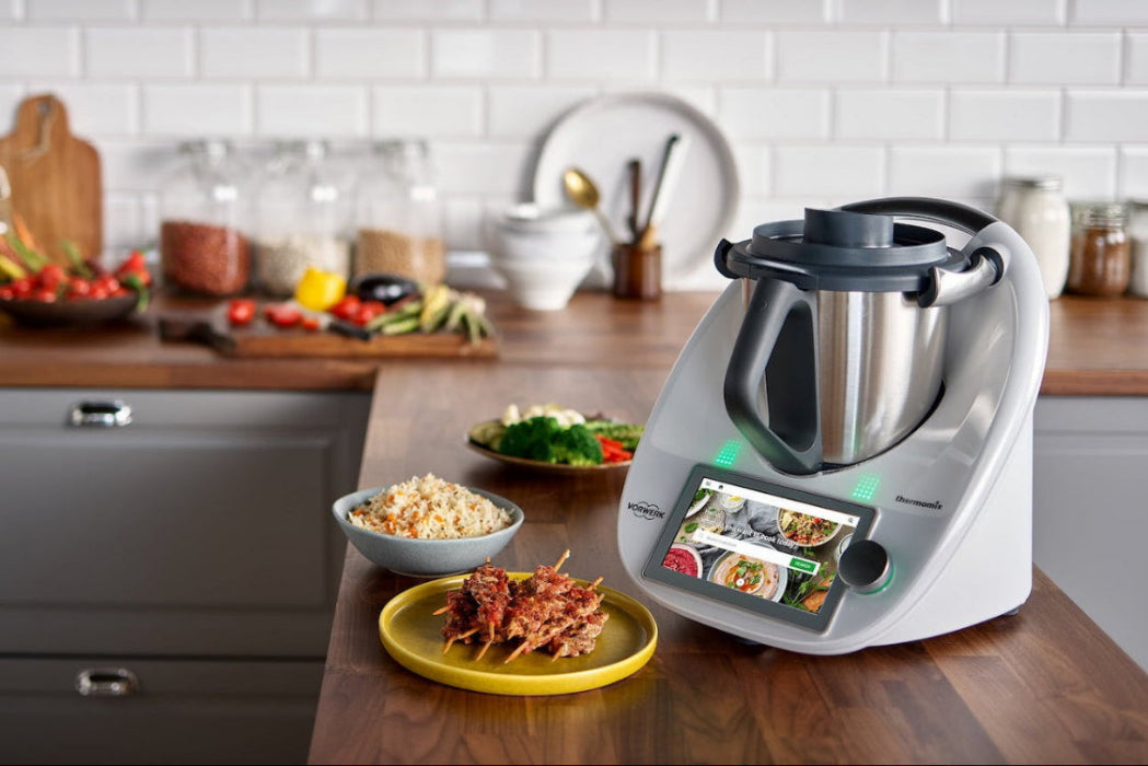 Smart kitchen tools collection - portable espresso and cooking gadgets at JAZL